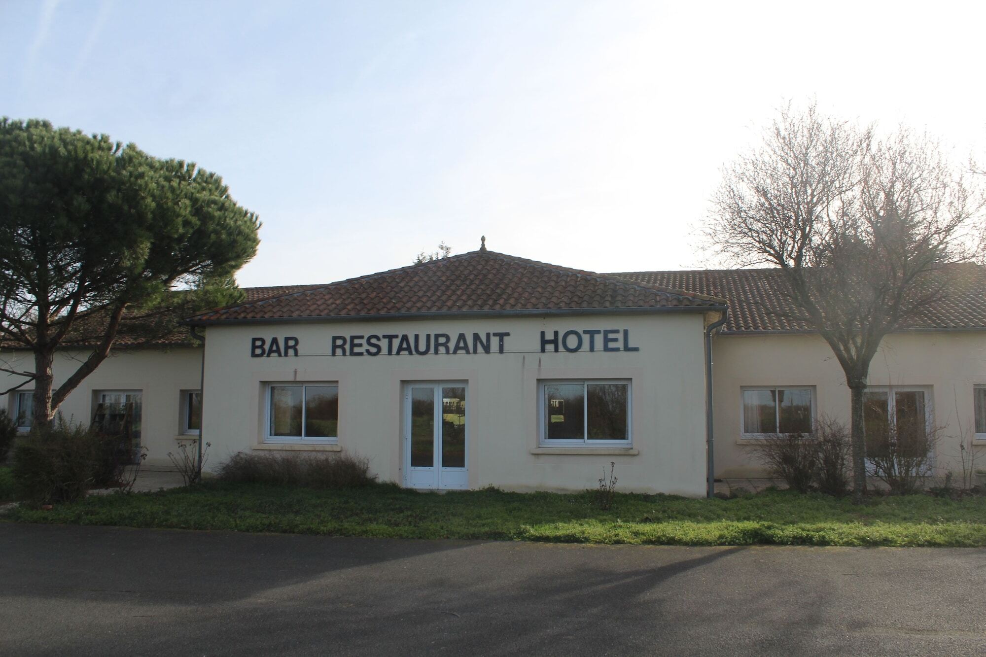 Hotel Le Bois Joli Massais Exterior foto